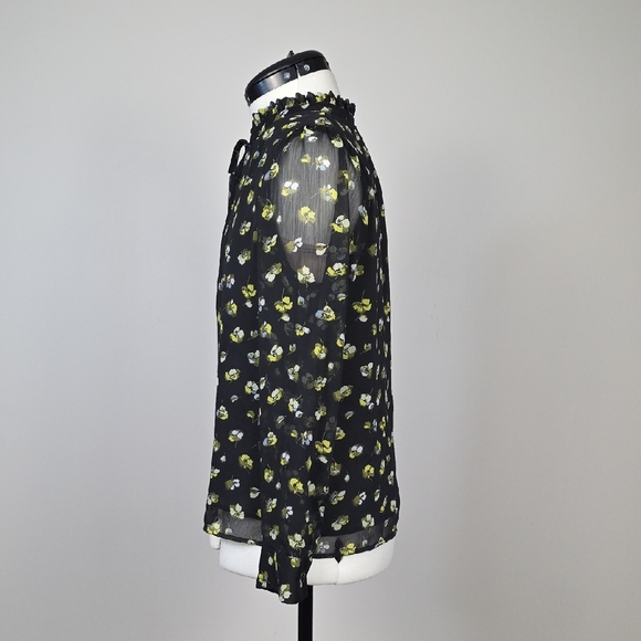 Banana Republic β Sheer Floral Ruffle-Neck Blouse - Small - Picture 6 of 11